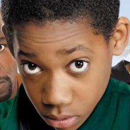 NARRADOR DO TODO MUNDO ODEIA O CHRIS